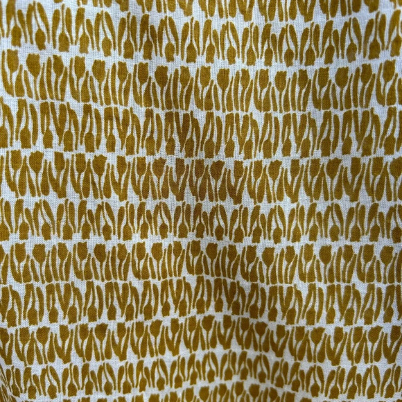 Holding Horses Anthropologie Tulipane Semi Sheer Blouse, size 8 - Picture 6 of 11